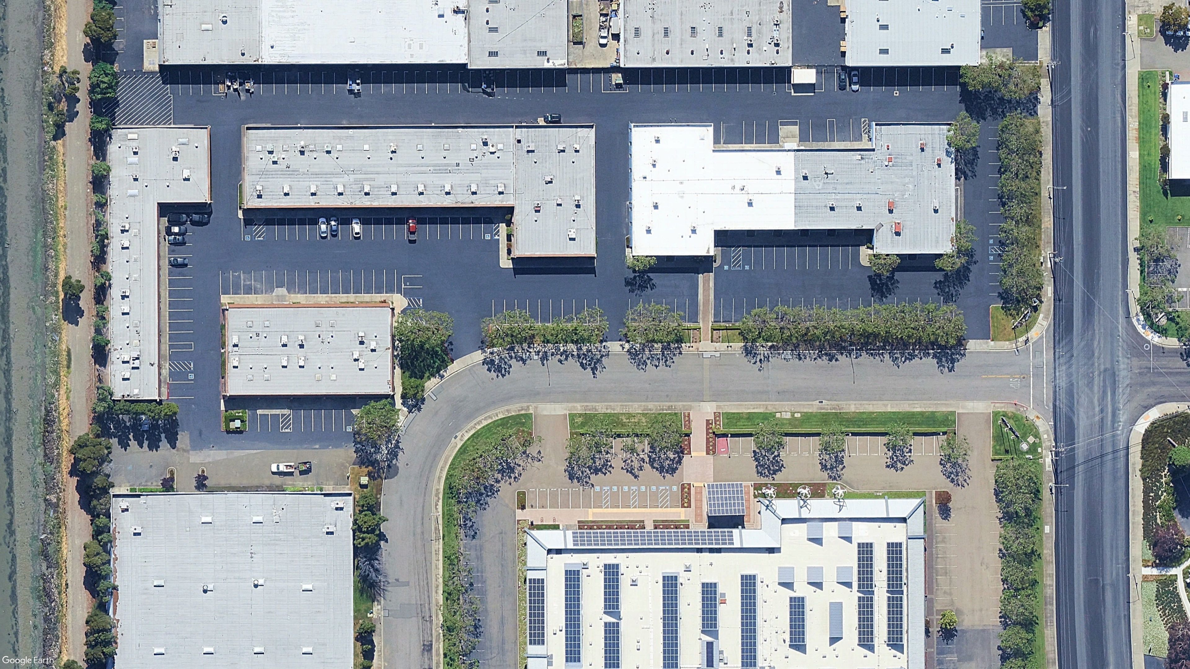 Catalina Business Park photo 3