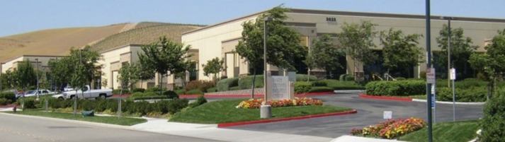 North Canyons Business Center photo 3