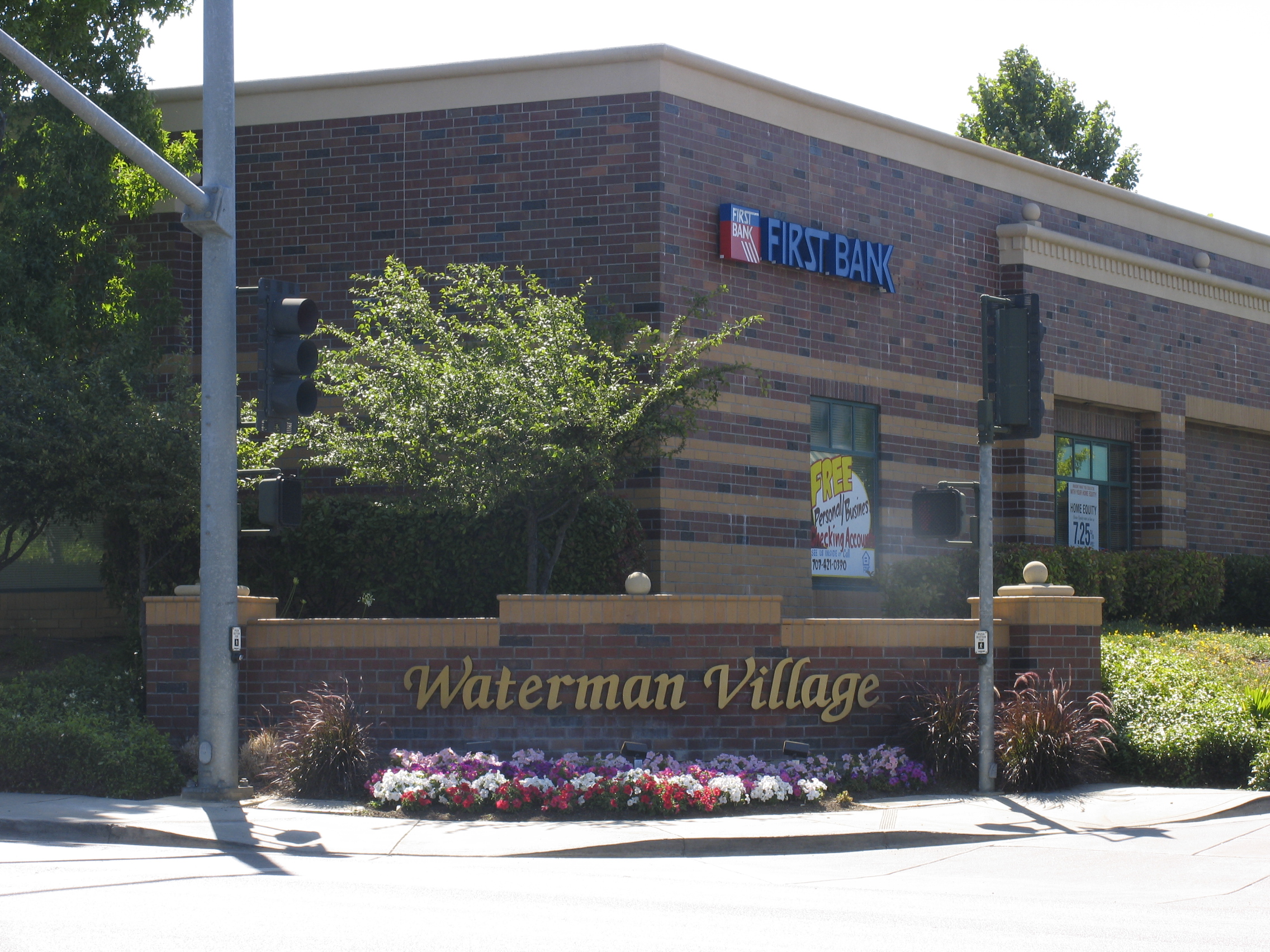 Waterman Village photo 1